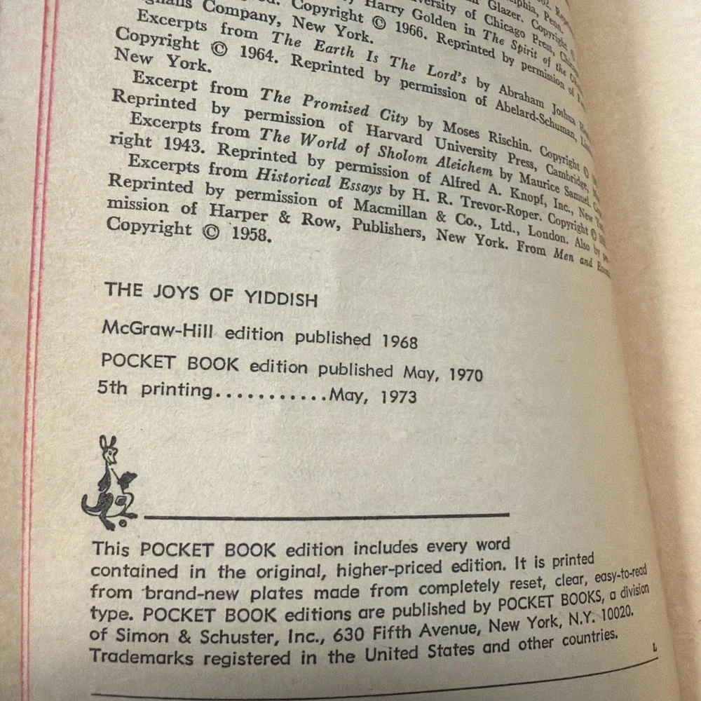 The‎ Joys Of Yiddish by Leo Rosten 1973 Pocket Books Press Paperback